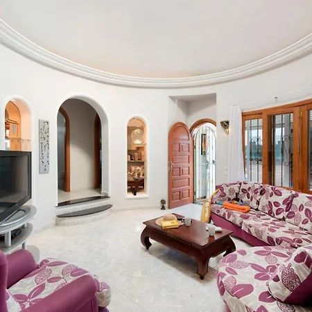 Palmira Villa *